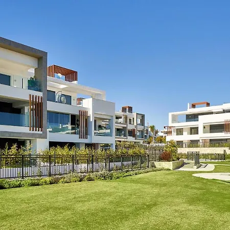 Apartment Miradores Del Sol By Mar Holidays Estepona