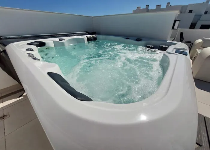 Miradores Del Sol By Mar Holidays شقة إِستيبونا