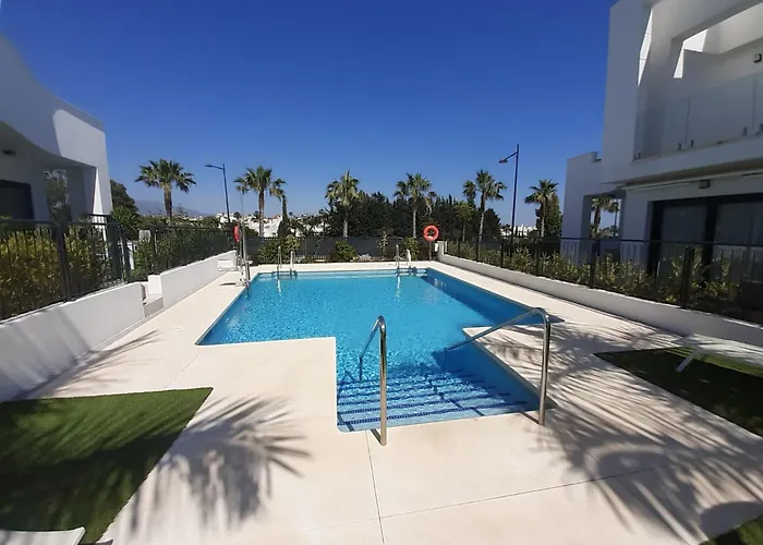 Apartment Miradores Del Sol By Mar Holidays Estepona