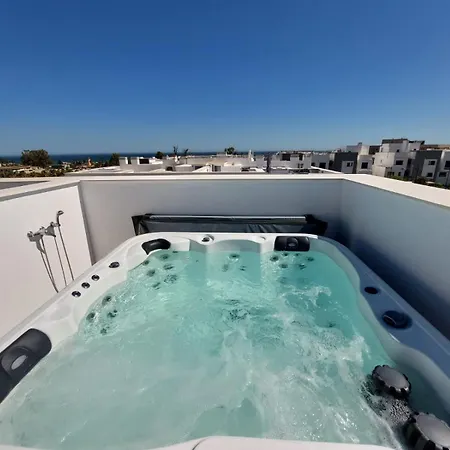 Miradores Del Sol By Mar Holidays Apartment Estepona